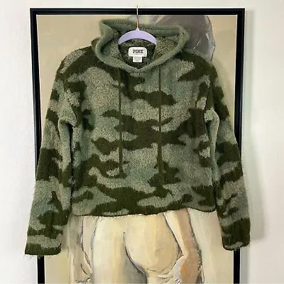 Buy VICTORIA’S Secret PINK Camo Cropped Fuzzy Hoodie • 13.23£