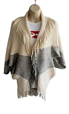 Buy Ladies Knit Poncho Cape • 4.99£