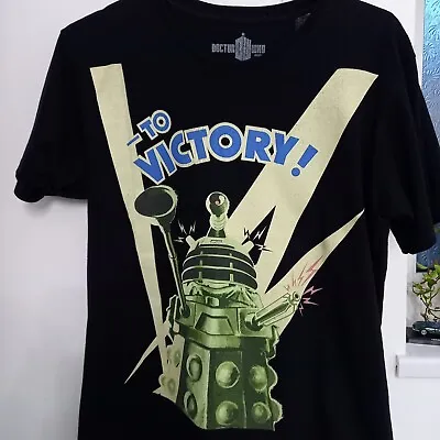 Buy Adult Unisex Doctor Who Vintage-Inspired Dalek To Victory WW2 Funny T-Shirt. M-L • 15£