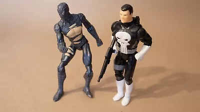 Buy Spiderman Symbiote And Real Cap Firing Punisher Toy Biz • 19.95£