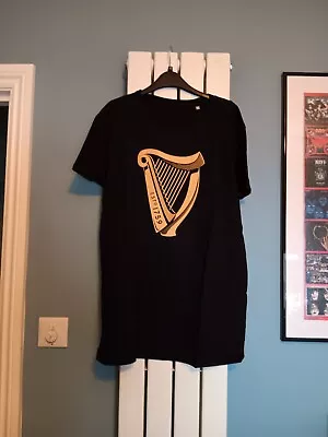 Buy Guinness Harp Staff T-shirt Size Medium • 8£