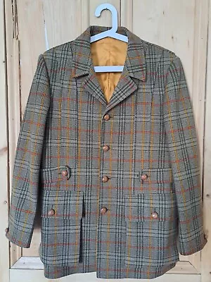 Buy Vintage Gentleman’s  All Wool English Tailored Check Sports Jacket • 25£