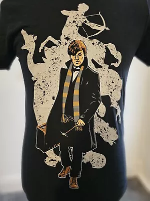 Buy Gildan Fantastic Beasts T-Shirt Size Medium • 3.99£