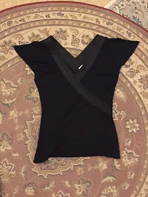 Buy New Look Black T Shirt Size 10 • 8.50£