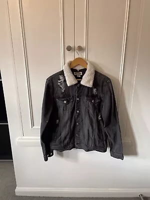Buy Hoxton Denim Jacket Medium Black Distressed Look Detachable Sheep Collar  • 15.99£