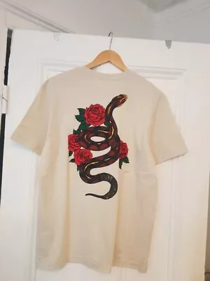 Buy Snake And Roses Print Tshirt Size Large • 10£
