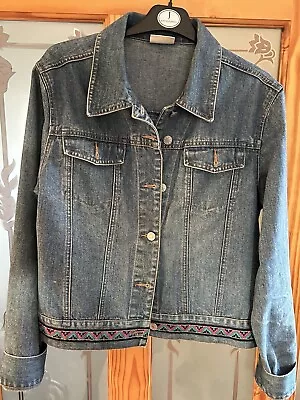 Buy Ladies  Denim Jacket Size 14 • 5.73£