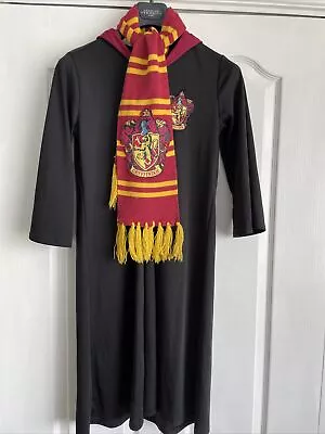 Buy Harry Potter Gryffindor Robe And Scarf Age 8/10 Years • 2.20£