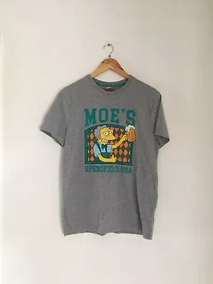 Buy Mens Size M The Simpsons Moe's Pub Print Short Sleeved Grey T-Shirt Top Unisex • 4.99£