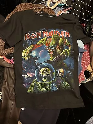 Buy Women’s Size S Iron Maiden Tour T Shirt, 2011, Torn Neck • 8£