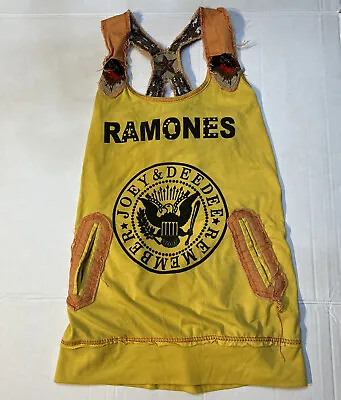 Buy Rare Custom Vintage Ramones Women’s Girls Shirt Tank Top- Joey & DeeDee Remember • 21.30£