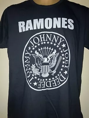 Buy Ramones Vintage T/shirt • 6£