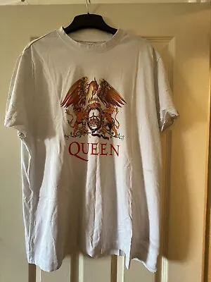 Buy QUEEN 2022 Band Rock Logo T-Shirt In White Short Sleeve Mens Size 2XL • 5.79£