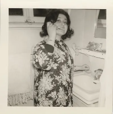 Buy Antique Photo - Vintage Snapshot - Women's Toilet Tooth Pajamas Funny Versailles • 20.59£