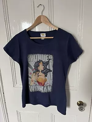 Buy Wonder Woman T Shirt Women’s Large • 8.99£