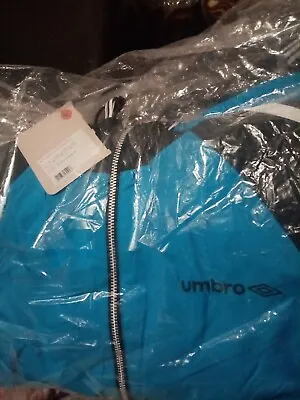 Buy Umbro Hoodie Mens Active Style Lightweight Rain Jacket Blue /Red  • 12£