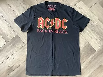 Buy AC/DC, Back In Back  T-shirt, Size Medium. • 7.50£
