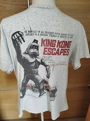 Buy Mens King Kong Escapes White Medium T-Shirt • 5£
