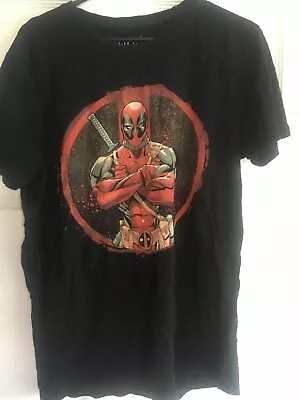Buy MARVEL Deadpool T Shirt Size M • 6£