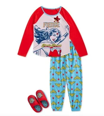 Buy NWT 10 12 WONDER WOMAN Pajamas Slippers Set Christmas Easter Birthdays Sleepover • 23.16£