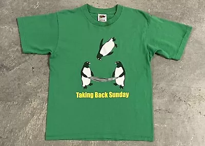 Buy Boy’s Taking Back Sunday Penguins Graphic Green  T-Shirt Youth 10/12    • 18.40£