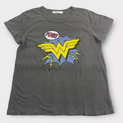Buy Wonder Woman / Retro Distressed T-Shirt Women’s Size Medium • 14.20£