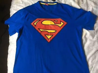 Buy Superman T Shirt Large • 3.23£