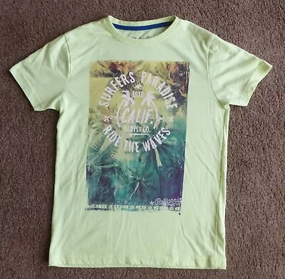 Buy Rebel Yellow 'Surfers Paradise Patterned' T-shirt Size 9-10 Years • 0.99£