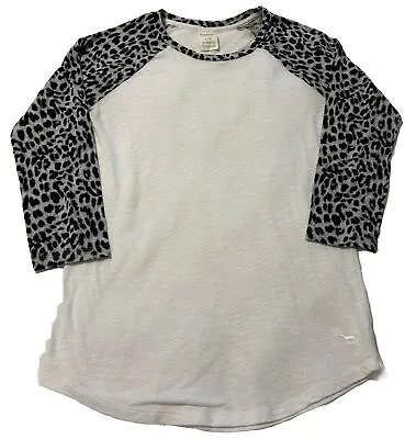 Buy 🐆Victoria's Secret PINK Raglan T-Shirt-White W/Animal Print-Size S • 2.90£