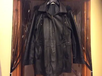 Buy Vintage 3/4 Length Black Leather Jacket. • 25£