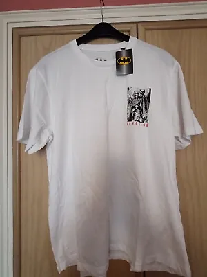 Buy Men's Licensed Batman Guardian T Shirt, White Size XL  Stocking Filler • 5.99£