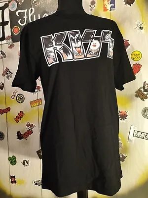 Buy Kiss T-shirt Large • 13£
