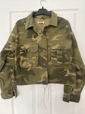 Buy Camouflage Short Jacket Size M  • 2.50£