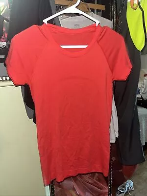 Buy Lululemon Swiftly Tech Short Sleeve Shirt Women's Size 6 Bright Red • 25.58£