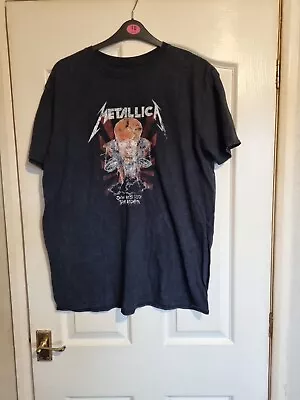 Buy  Metallica T-shirt Size 18 • 0.99£