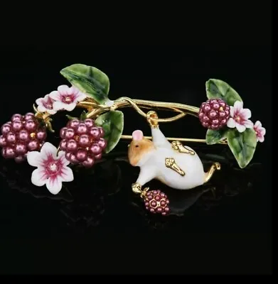 Buy Cute Enamel Costume Jewellery Field Mouse Brooch • 7.50£