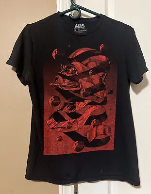Buy Star Wars Red Darth Vader MC Escher Black T-Shirt-Medium • 10.39£