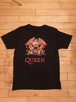 Buy QUEEN T Shirt Official Classic Crest Freddie Mercury Black Mens Large Used VGC • 9.99£