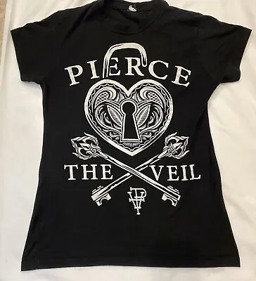 Buy PIERCE THE VEIL Women's T Shirt - Black Short Sleeve Heart Key Hole Punk  • 14.17£