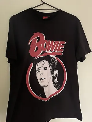 Buy David Bowie Official T Shirt - Size XL - Red Graphic • 10£