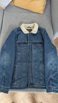 Buy Men's Denim / Fleece Jacket  - Pull&Bear -  UK  Size Medium  • 9.99£