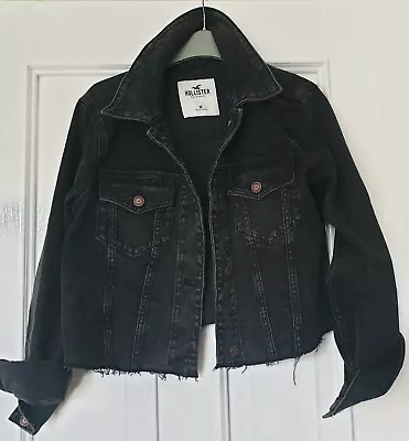 Buy BNWOT Hollister Sz. M Medium Black Cotton Short Denim Jacket Distressed • 35.99£