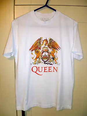 Buy Queen - Original  Queen Crest Logo  White T-shirt (xs) • 7.99£