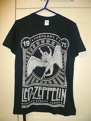 Buy Led Zeppelin - New 2012  Madison Square Garden 07/02/1975  Black T-shirt (s)  • 7.99£
