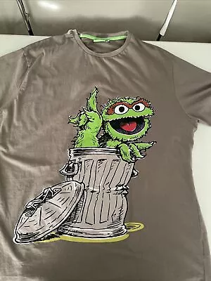 Buy Sesame Street Oscar The Grouch T-Shirt Size 2XL • 10£