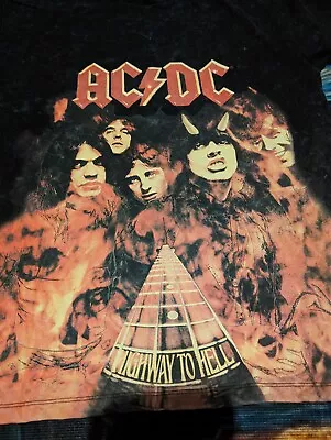 Buy PULL & BEAR AC/DC Highway To Hell BLACK T-SHIRT SIZE M  Angus Young • 15£