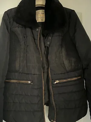 Buy Ladies Fur Collared Jacket • 4.50£