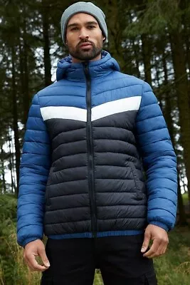 Buy Men's Black / Blue Block Chevron Puffer Jacket Size Medium New • 25£