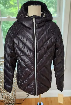 Buy MICHAEL KORS Women M Quilted Down Hooded Blend Puffer Chevron Shiny Black Jacket • 112.36£