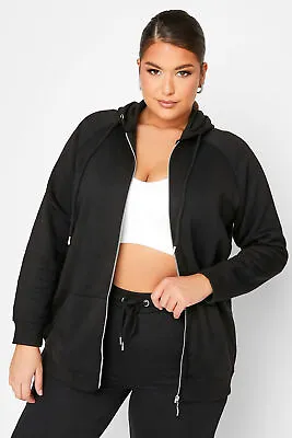 Buy YOURS Curve Plus Size Essential Zip Through Hoodie • 27.99£
